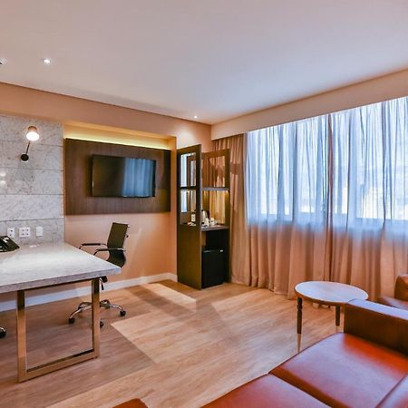 Transamerica Collection Goiânia Buitenkant foto Suite at the hotel